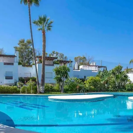 Villa Town House Puerto Banus/marbella - 200 M To Beach Marbella